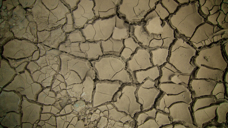 Image of parched land in the Philippines